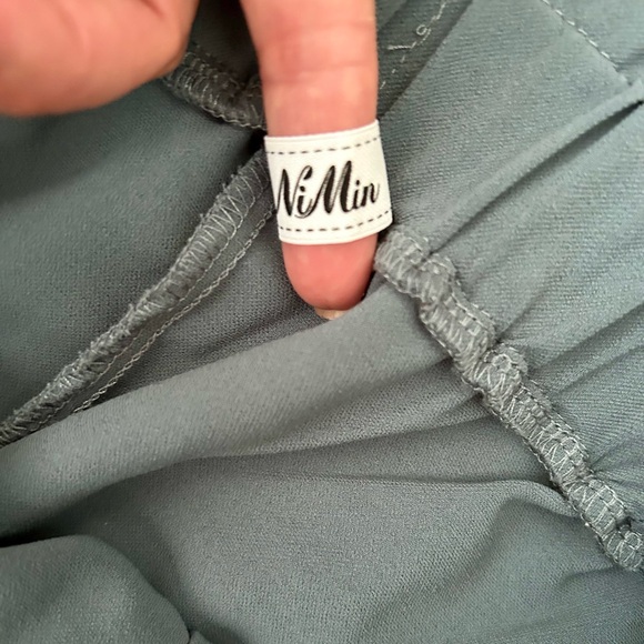 NiMin Clothing Flowy Wide Leg Women’s Pants - Picture 9 of 11